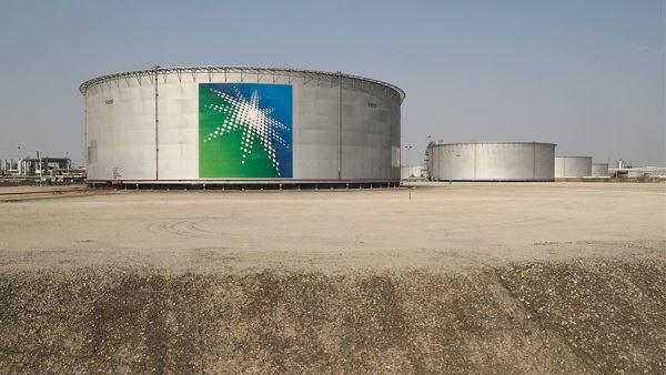 США и Саудовская Аравия обсудили уровень предложения нефти на рынке<br />
