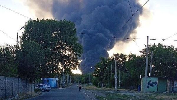В ДНР сообщили об атаке ВСУ на нефтебазу в Донецке<br />
